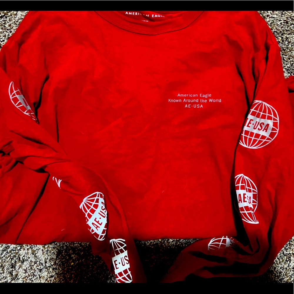 Men’s American eagle long sleeve
